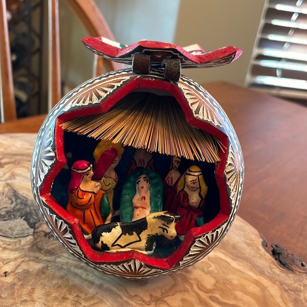 Vintage Peruvian Folk Art Hand Carved and Painted Gourd Nativity Scene
